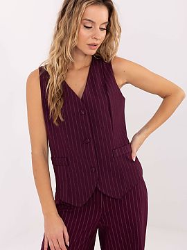 Gilet Rue Paris  An elegant women\'s material vest is a stylish wardrobe element that will work great for everyday wear, work, and formal occasions. Its stri