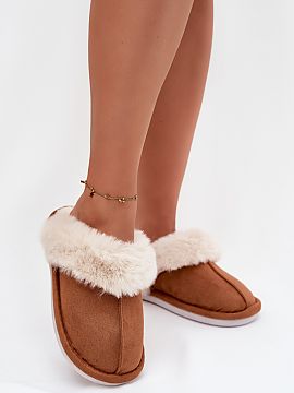Slippers Step in style  Women\'s slippers made of soft, eco-suede fabric are the perfect model for cold days. The interior lined with fur provides exceptional comfo