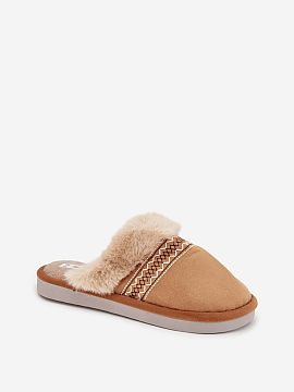 Slippers Step in style