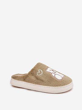 Slippers Step in style