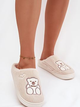 Slippers Step in style  Furry women\'s slippers decorated with a teddy bear and hearts motif are an exceptionally cute proposition for lovers of sweet, home accesso