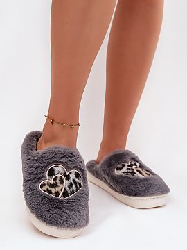 Slippers Step in style  Furry women\'s slippers decorated with hearts are a cozy model perfect for cold days. The soft insole provides high comfort, and the warm, f