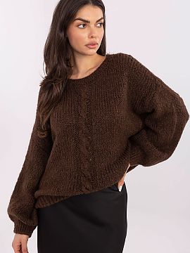 sweter Italy Moda  A loose women\'s sweater is the perfect choice for everyday styling and for work, when comfort and a fashionable, casual character are impor