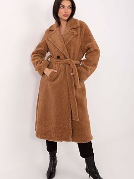 Coat Factory Price  Stylish women\'s shearling coat is the perfect choice for cooler days of the autumn/winter season. Maintained in a casual style, it will wor