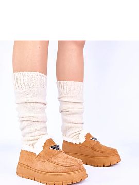 Mocassin Solea  Discover unique dark beige moccasins on the Kirby platform lined with fur, created for women who value comfort, warmth, and a fashionable lo