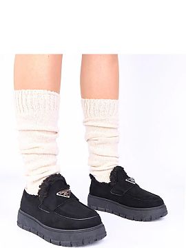 Mocassin Solea  Discover black moccasins on the Kirby platform lined with fur - a perfect choice for every woman who values style and comfort. These women\'