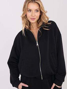 Sweatshirt Factory Price  This casual women\'s sweatshirt is the perfect choice for everyday, comfortable stylizations. Made of a combination of polyester, viscose, a