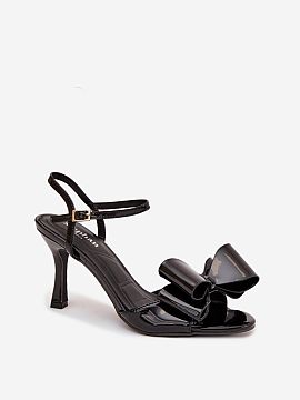 Heel sandals Step in style