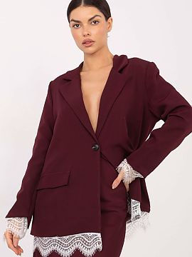 Jacket Italy Moda  An elegant women\'s blazer is a perfect choice for special occasions and stylish events where elegance and striking details matter. Its clas