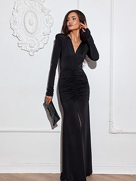 Long dress Roco Fashion  The elegant, long dress with a fitted form and striking ruching subtly emphasizes the silhouette, offering comfort at the same time. The mod