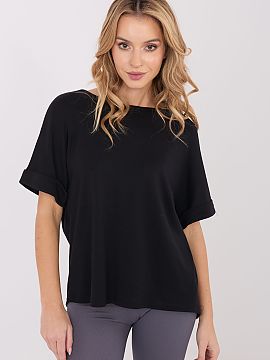 Blouse Factory Price  Women\'s everyday blouse made of soft buttery material is a proposal combining comfort and subtle elegance. The material, a combination of c