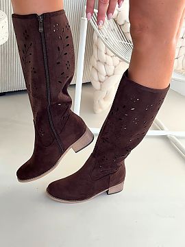 Open-work Boots Step in style