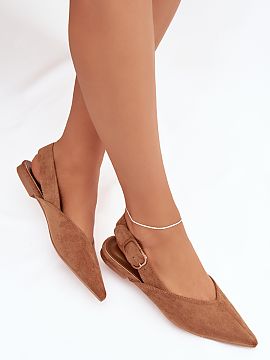 Balerinki Step in style  Women\'s ballet flats made of eco suede are a stylish and comfortable choice for everyday wear. The model on a flat heel guarantees comfort,