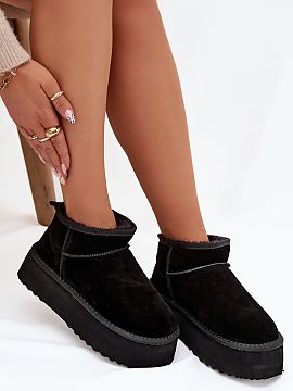 Snow boots Step in style  Women\'s snow boots made of natural suede are a solid and stylish choice for winter days. Set on a comfortable platform, they guarantee good