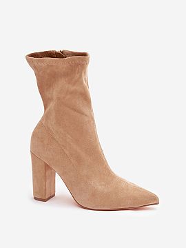 Heeled boots Step in style