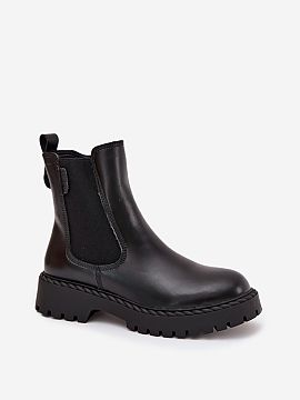 Slippers Step in style