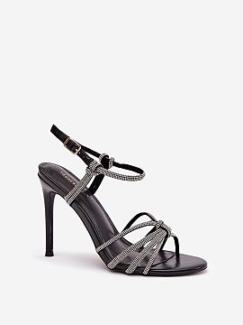 Heeled sandals Step in style