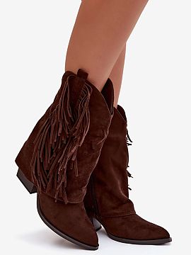 Heeled boots Step in style  Cowboy boots made of eco suede are a stylish model inspired by the western atmosphere. The characteristic fringes add lightness and a specta