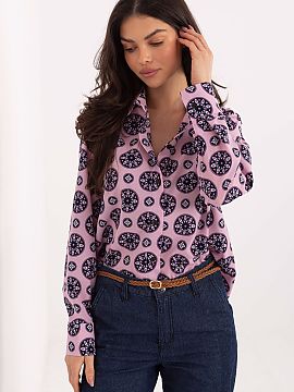 long sleeve shirt Lakerta  Elegant women\'s shirt with a classic cut, perfect for everyday styling and work. The model with a standard length and slightly elongated ba