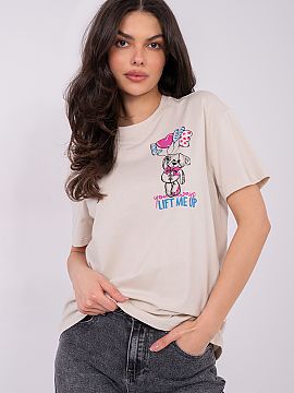 T-shirt Sublevel  Women\'s casual T-shirt is a comfortable and fashionable choice for everyday wear. Made of 100% soft cotton, it provides comfort, breathabil