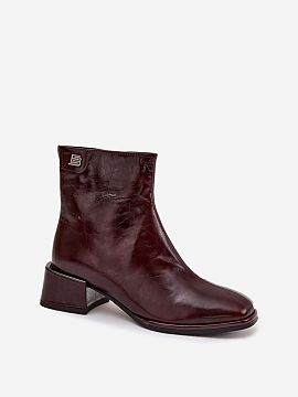 Heeled boots Step in style