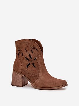Heeled boots Step in style