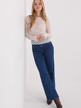 Bluzka Factory Price  Elegant, fitted lace blouse without lining is an exceptional proposal for women who value style and subtle sensuality. Made of delicate mate