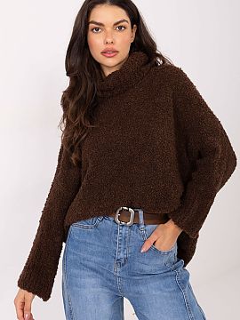 golf Factory Price  The women\'s boucle sweater with a turtleneck is a stylish and comfortable choice for everyday styling. The characteristic looped structure 