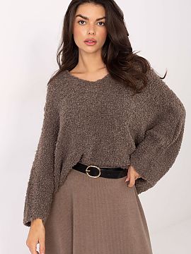 sweter Factory Price  The women\'s boucle sweater is a stylish and comfortable option for everyday styling. Made from a pleasant to the touch blend of acrylic, vi