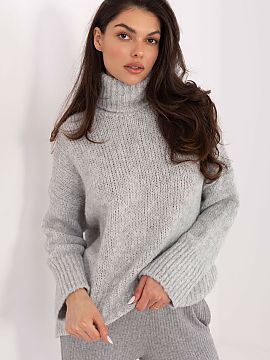 golf Factory Price  Women\'s thick-knit turtleneck sweater is an ideal proposition for colder days, combining comfort with timeless style. Made of a high-qualit
