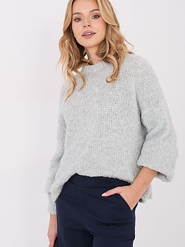 sweter Factory Price  Women\'s oversized casual sweater is a comfortable and fashionable choice for everyday wear. The loose fit provides freedom of movement and 