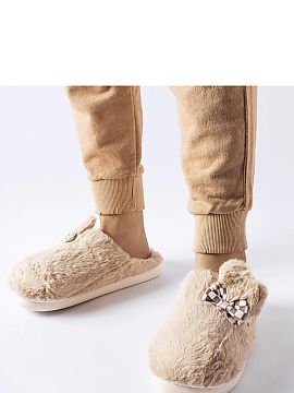 Slippers Solea  Made of high-quality materials, these slippers provide excellent insulation even on the coldest days. Their rubber sole ensures secure steps