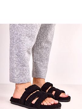 Slippers Solea  Black fur slippers with an open front Greigan are the perfect choice for those who value a combination of comfort, style, and functionality.