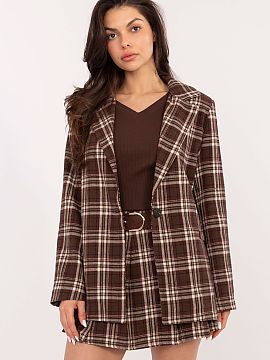 Jacket Italy Moda  Stylish blazer with lapels is a universal proposition in a casual edition, which will work perfectly both for everyday wear and for work. Th