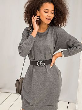 day dress BFG  A casual dress with a simple cut is an ideal choice for everyday wear. Made of high-quality cotton with a hint of elastane, it ensures comfo