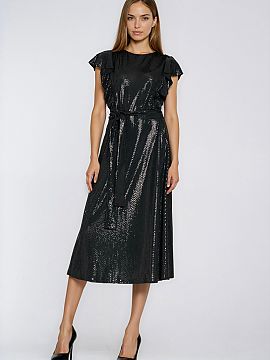 Evening dress Nife  Elegant dress in a stylish cut, combining a fitted top with a flared bottom that beautifully moves with each step. Made of material adorned 