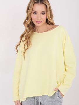 Bluzka Factory Price  Casual blouse in a loose oversized cut, combining comfort with modern style. Made of a soft blend of cotton and polyester, it provides comfo