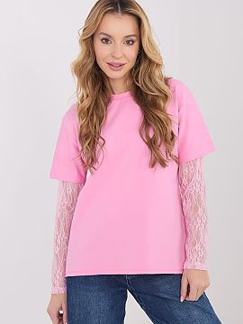 Bluzka Italy Moda  The daily women\'s blouse with a casual character combines simplicity with a delicate, feminine accent. Made of high-quality blend of cotton