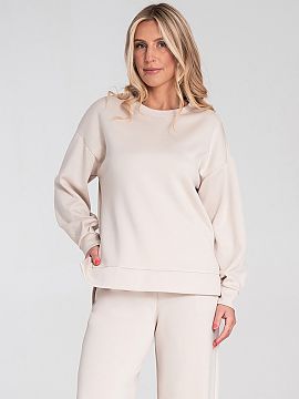 sweatshirt Figl  Women\'s blouse with a simple cut, made of soft and pleasant to the touch fabric. The model with a slightly elongated back and a shorter fro