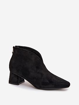Heel boots Step in style