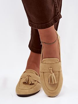 Mocassin Step in style  Women\'s loafers made of eco-suede are a comfortable and stylish everyday proposition. The flat sole and soft insole ensure wearing comfort,