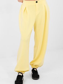 Tracksuit trousers Italy Moda  Casual jogger-style sweatpants are a combination of comfort and stylish look, perfect for everyday wear and for a more relaxed work style. M