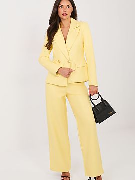 Women's pants Italy Moda  Stylish women\'s wide leg faux leather pants are a fashionable and versatile choice for everyday styling and work. Made of high-quality mate