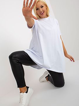 Plus size blouse Relevance  Extended casual blouse, perfect for everyday occasions. Made of soft cotton with a touch of elastane, making it soft, stretchy, and comforta