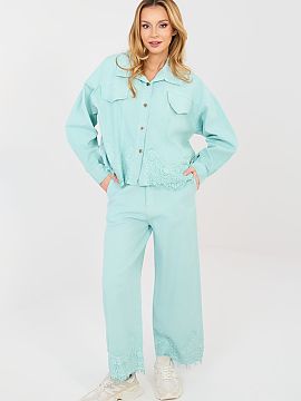 Jeans Rue Paris  Women\'s wide leg jeans are a stylish and comfortable choice for everyday wear, perfect for casual styling. Smooth cut and wide legs give th