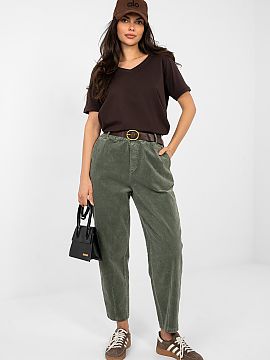 corduroy trousers Italy Moda  Corduroy carrot pants are a comfortable and stylish proposition for everyday and office stylizations in a casual, relaxed edition. Made of a