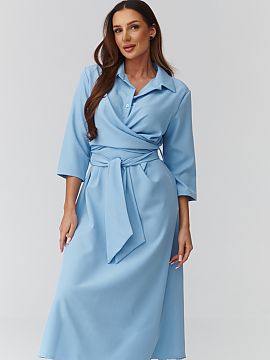 day dress Makadamia  An elegant midi dress is the perfect combination of feminine style and everyday comfort. The wrap style beautifully accentuates the waist, a