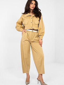 Women's pants Italy Moda  Comfortable and stylish carrot-cut trousers, perfect for everyday casual styling. Made of high-quality cotton with a touch of elastane, prov