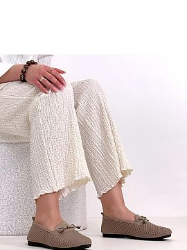 Moccasins Solea  Stylish moccasins with an eye-catching decorative bow on the front are a perfect combination of classic style and feminine charm. The model 