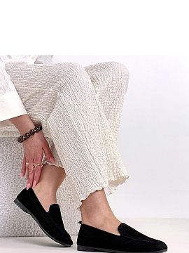 Moccasins Solea  Universal moccasins made of high-quality fabric are a perfect choice for everyday wear. The lightweight and breathable outer material makes 